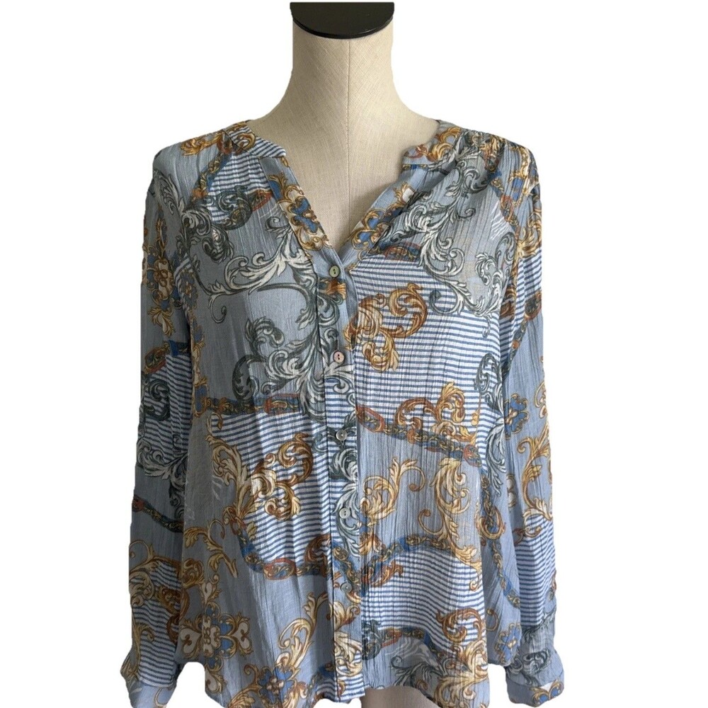 Zac and Rachel V-Neck Top
Blue & Gold Paisley Large Petite